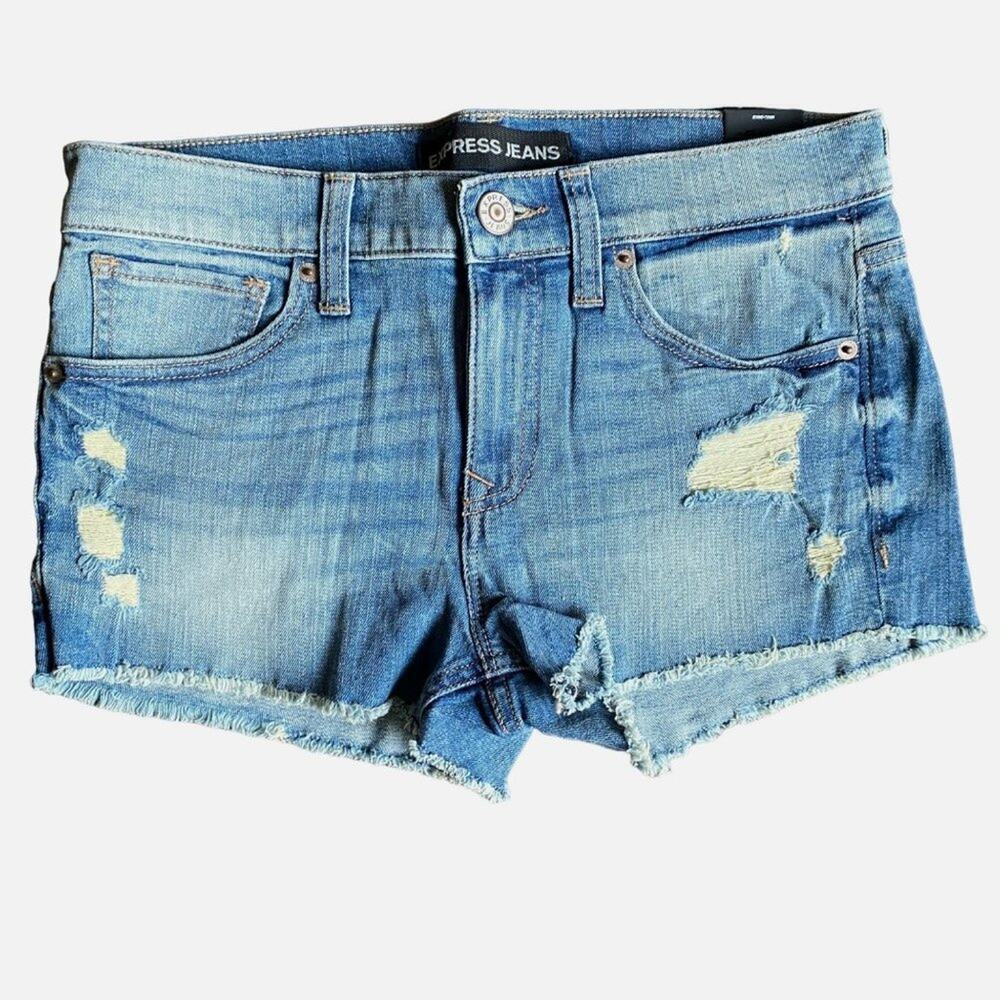 Express Jean sz 4 blue distressed jean shorts‎ NWT